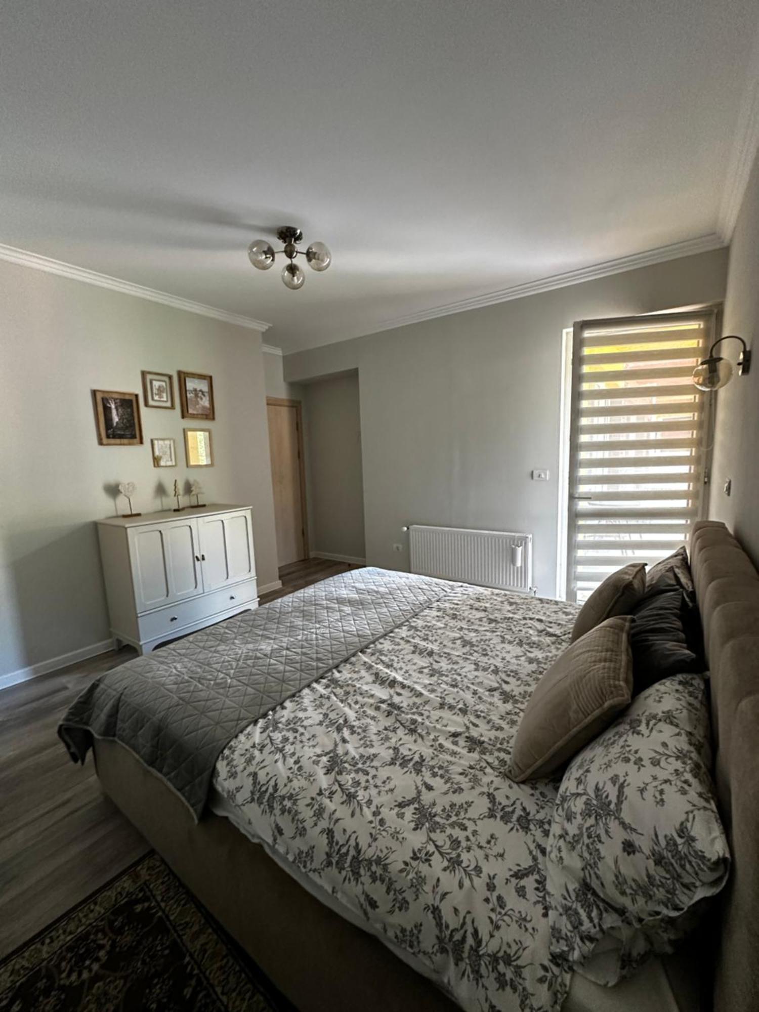 Sara Apart Belleview Сіная Екстер'єр фото
