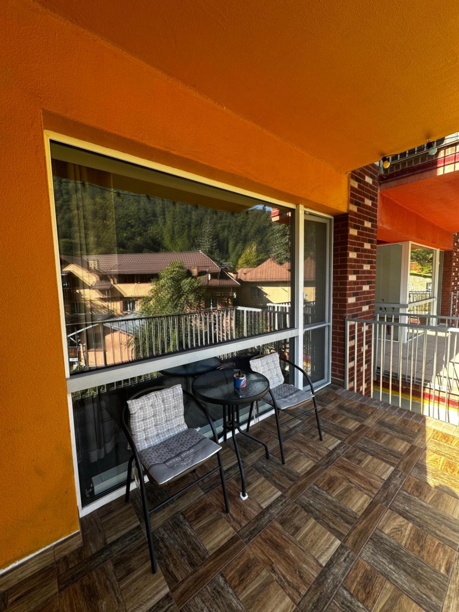 Sara Apart Belleview Сіная Екстер'єр фото